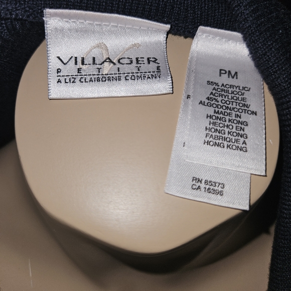 Liz Claiborne Cardigan - Picture 3 of 3